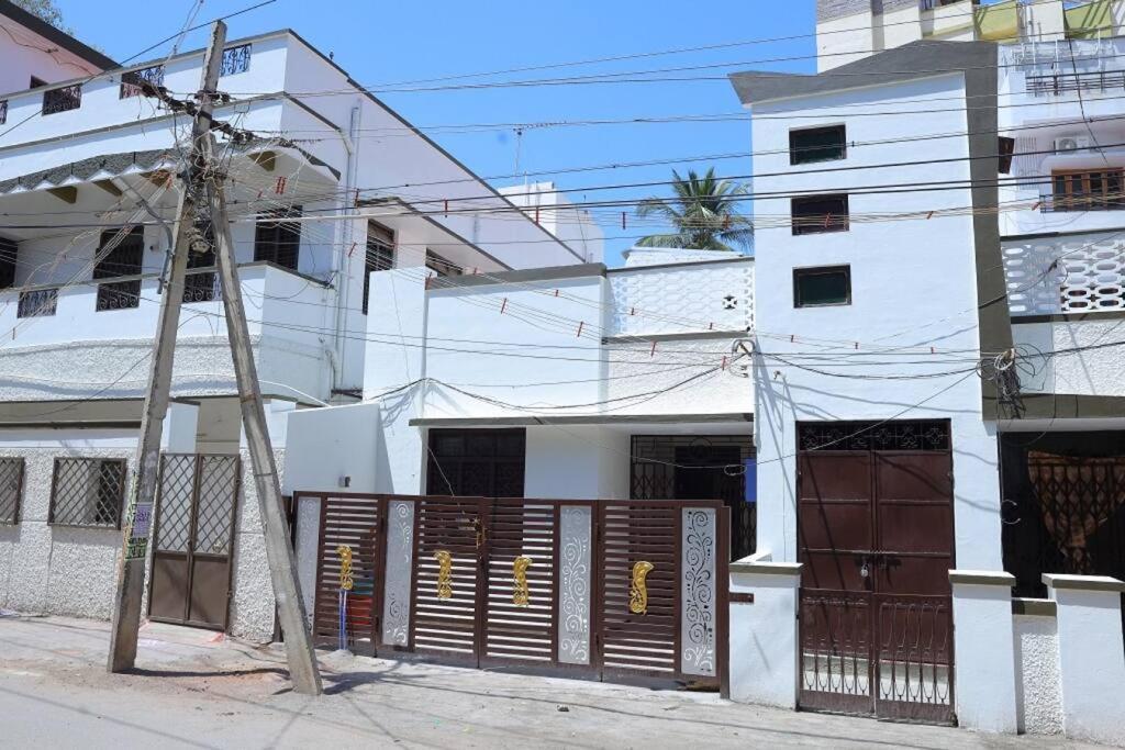 Heritage Home With 3 Bed/3 Bath With Kitchen In A Residential Neighborhood. Madurai Exterior photo